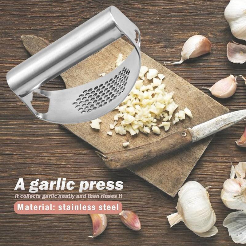 Manual Multi Purpose Garlic Presser Curved Garlic Grinding Chopper