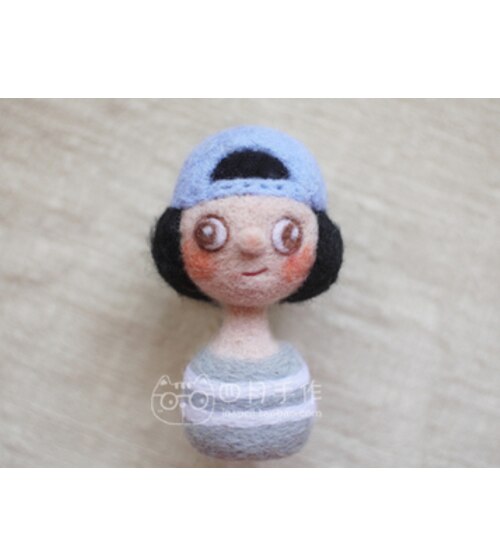 Brooch for girls wool needlepoint kit wool felt needle felting pendant craft needlecraft DIY handmade