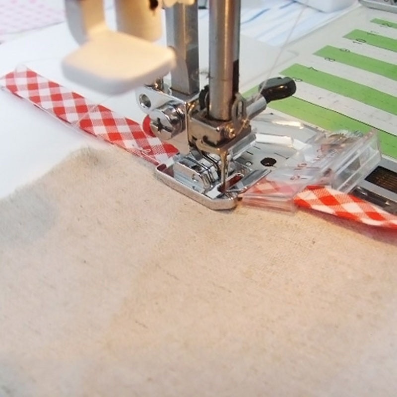 1 pcs Verstelbare Bias Tape Binding Voet Snap On Naaivoet Voor Naaimachine Accessoires Goede