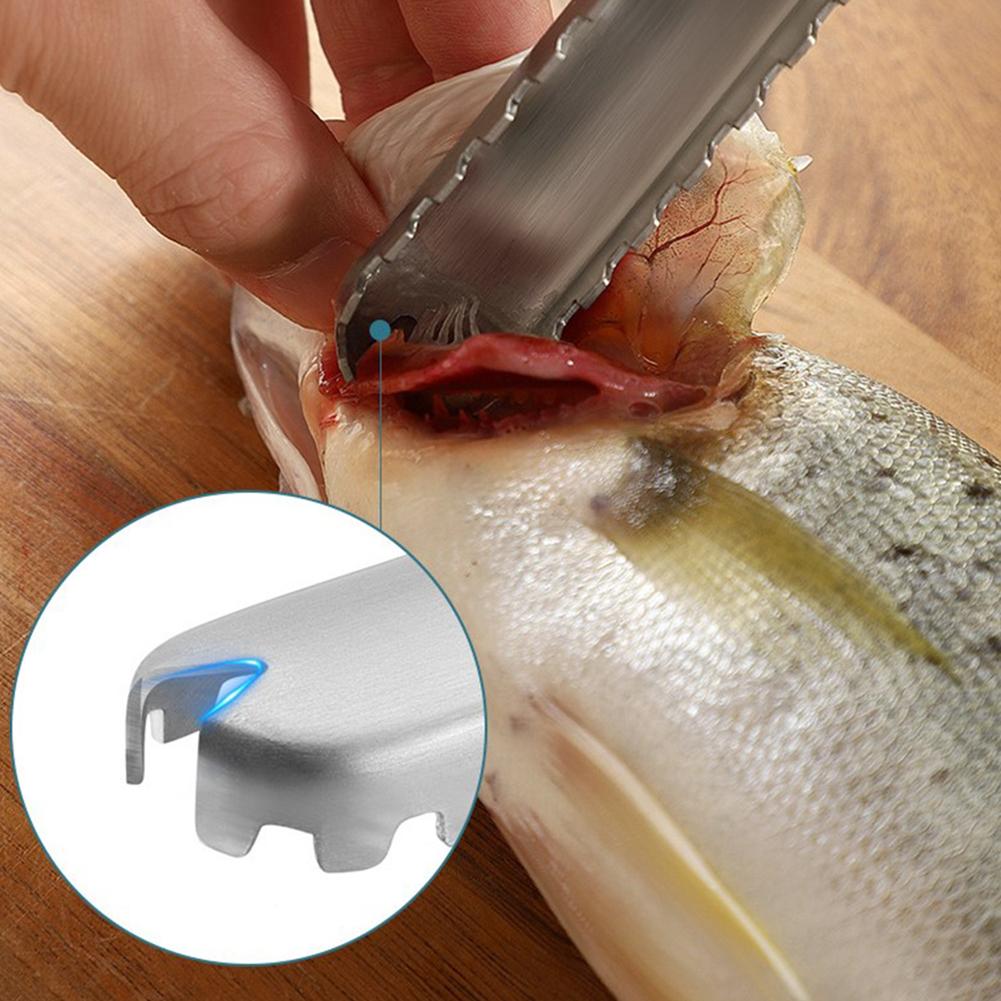 304 Stainless Steel Fish Scaler With A Hole V-shaped Lightweight Rust-proof Fish Scale Remover