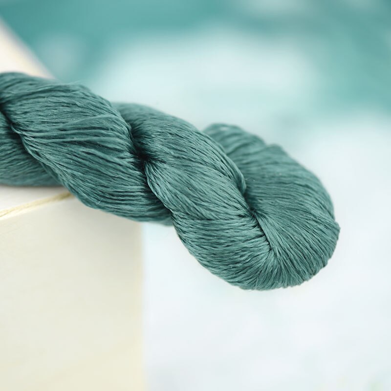silk embroidery thread / 100% silk thread /hand embroidery embroider cross stitch/mineral green/7 gradient color: 3