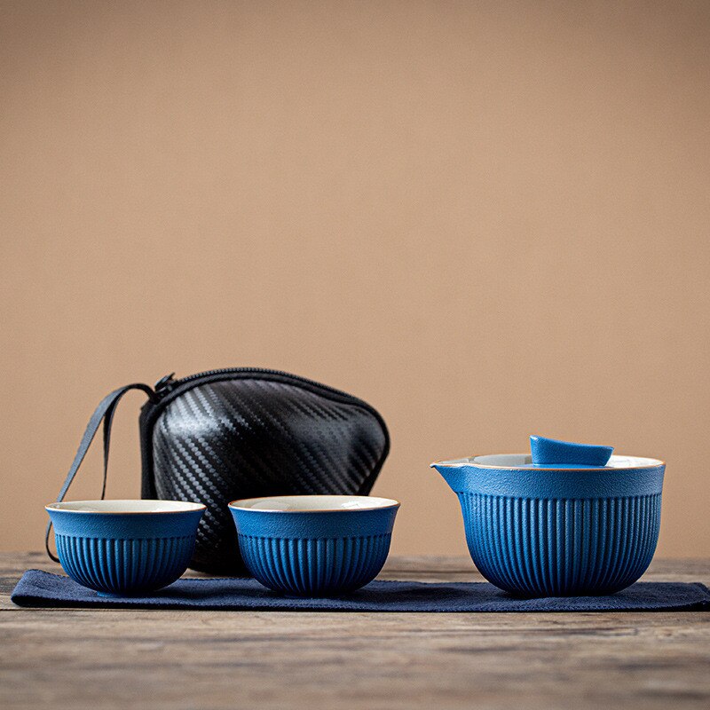 Portable Travel Tea Set Ceramic Teapot Kettle Quik Pots One Pot And Two Cups Teaware Chinese Drink Teapots Tea Cup Friends: Blue