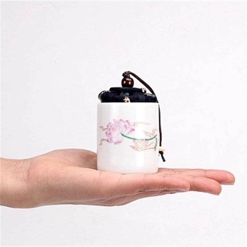 Keramik Mini High-grade Tee Tieguanyin Pu'er Tee Becher Kleine Gläser Verschlossen Portable Storage Tank Von Mispel Tee Porzellan küche Box