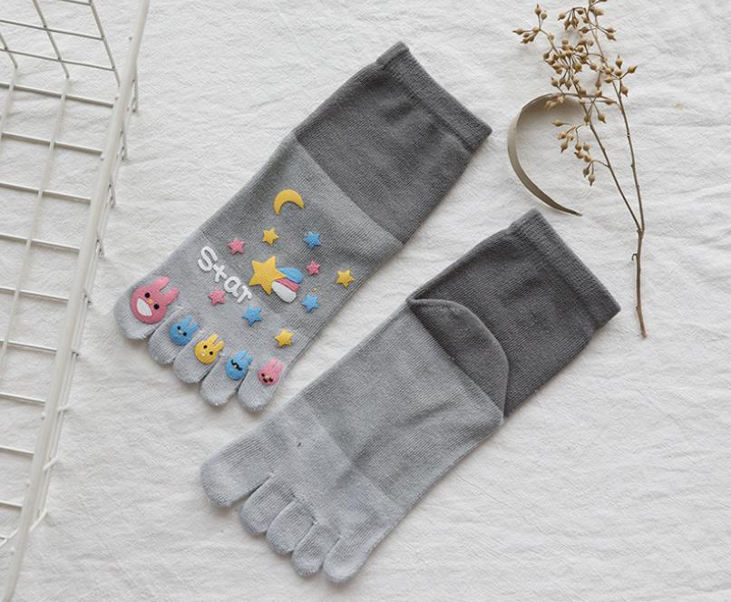 1 Paar Leuke Enkel Vijf Vinger Sokken Vrouw Katoenen Sterrenhemel Printing Mode Harajuku Meisje No Show Sokken Met Tenen: GRAY