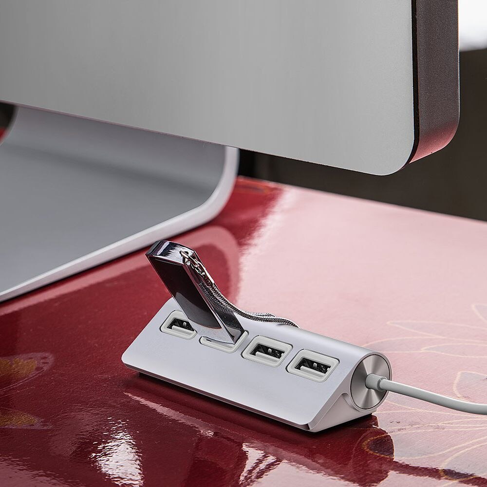 Premium 4 Poort Aluminium Netwerk Hubs met 11 inch Afgeschermde Kabel Voor iMac, MacBooks, PCs en Laptops