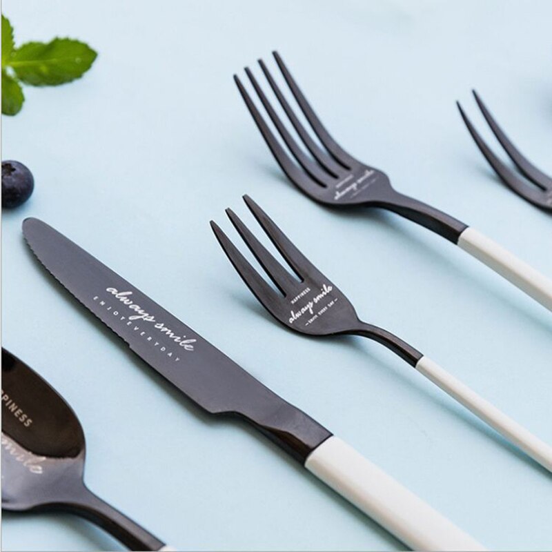 Tenedor principal para carne, cuchillo para sopa, cuchara, juego de cubiertos para café, estilo Simple, tenedores para fruta, postre, cubiertos de la cena en blanco y negro