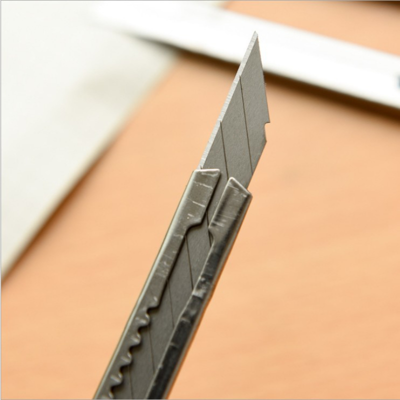 Aluminiumslegering værktøjskniv guldkniv metalblad selvlåsende skarp vinkel med brudknivskærer hjemmekontor