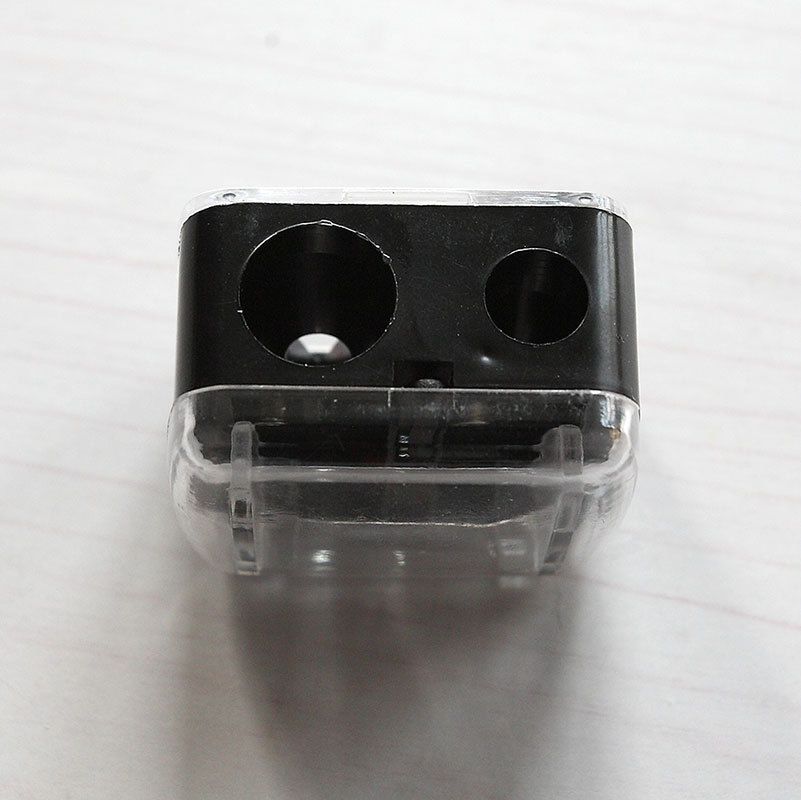 1 stk nyttig kosmetisk blyantspisser doble hull kosmetisk spisser for kosmetisk pensel/eyeliner blyant/sminkeblyant