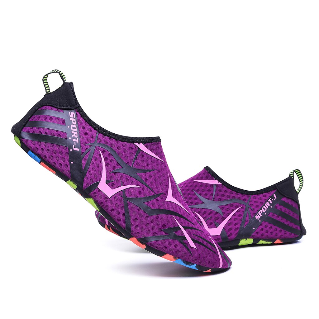 Hommes femmes peau eau chaussures Aqua plage chaussettes Yoga piscine nager sans lacet chaussure de Surf