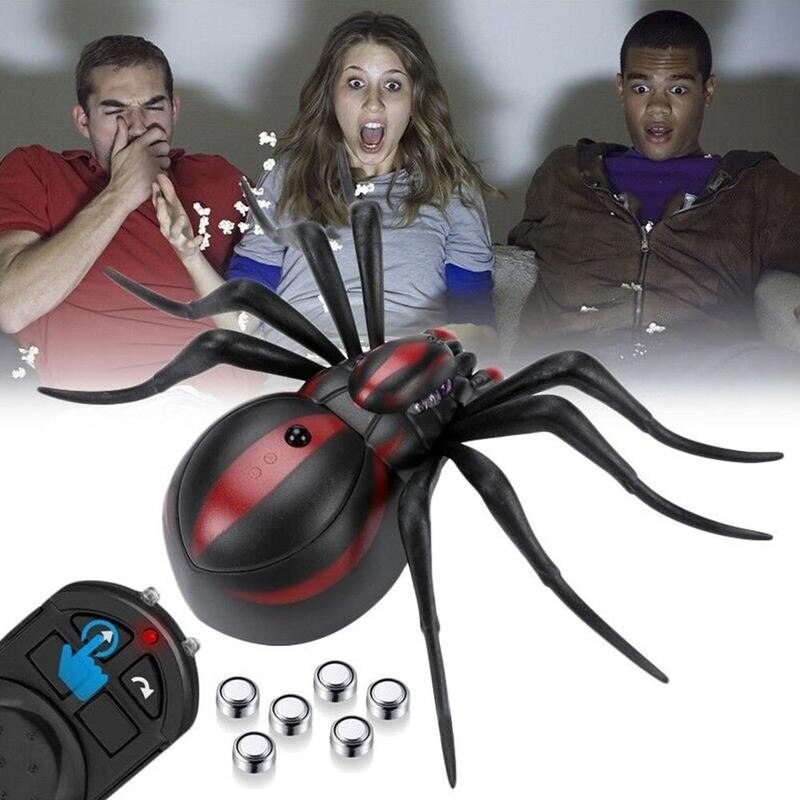 Cockroach Spider Ant Prank Jokes Infrared RC Remote Control Animal Insect Toy Kit for Child Kids Adults for Boys Pet Cat Dog