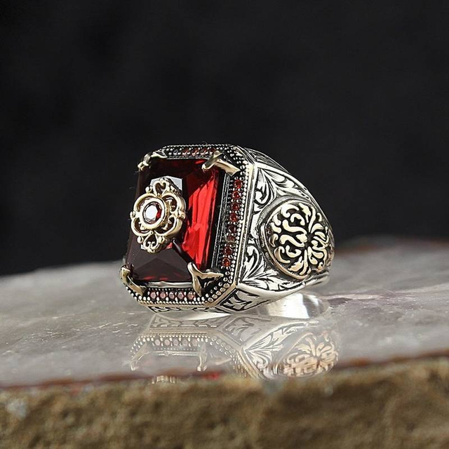 Anillo de sello turco Vintage para hombres y mujeres, anillo de águila tallada de Color plateado antiguo con incrustaciones de circonita verde, locomotora Punk: 12 / Rojo