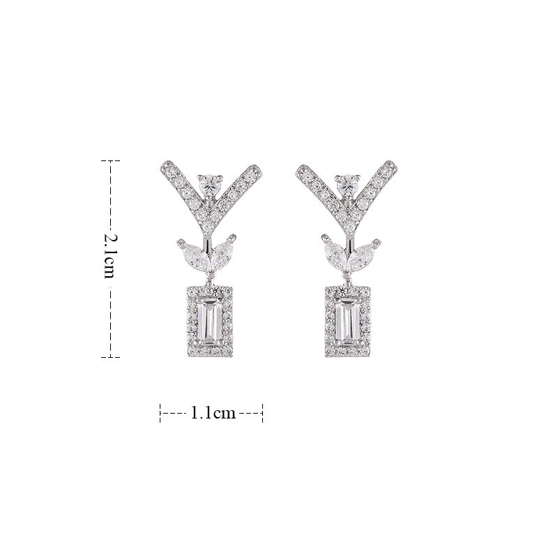 European and American big-name earrings geometric earrings square copper micro-inlaid zircon earrings simple banquet earrings cr