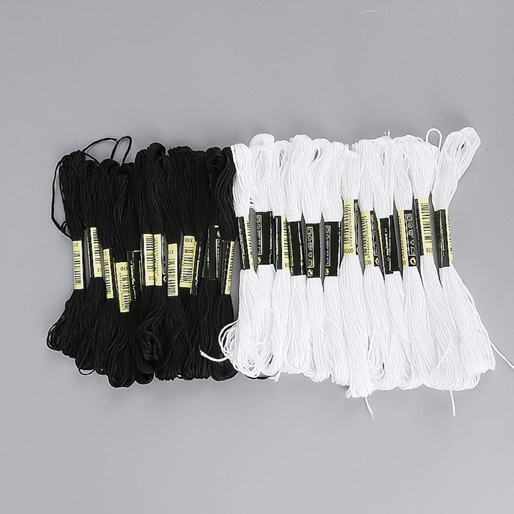 24 stk hvid + sort / tilfældig blanding farve broderi floss korssting bomuld broderi tråd floss sy nøgler håndværk