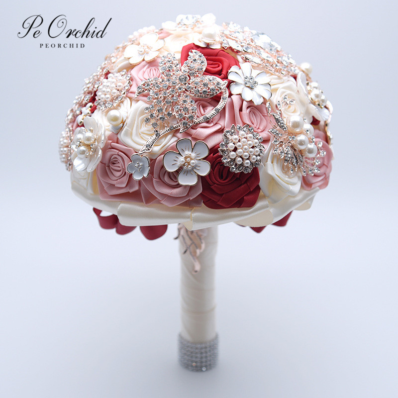 PEORCHID Luxury Bridal Bouquets With Brooches Satin Rose Bride Flower Wedding Bouquet Blumen Hochzeit Rhinestone Bouquet