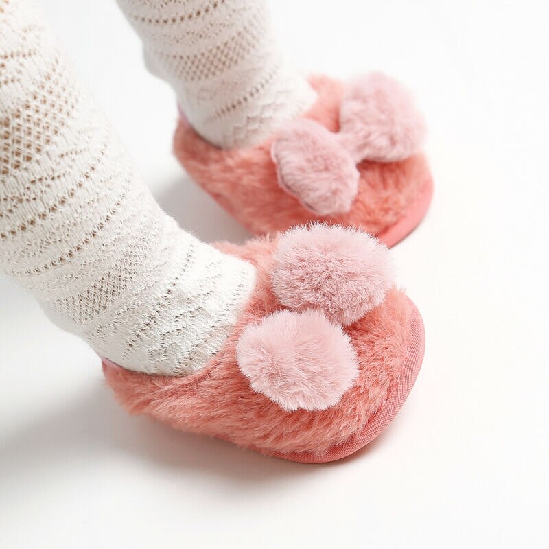 Mærke sødt lille barn nyfødt baby kravlesko dreng pige pom pom bue lam hjemmesko prewalker trænere baby sko 0-18m 11-13cm