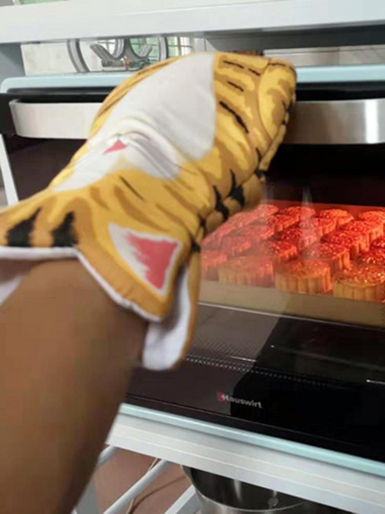 3D Cartoon Dier Ovenwanten Lange Professionele Hittebestendige Antislip Handschoenen Katoen Bakken Tool Voor Bbq Grillen