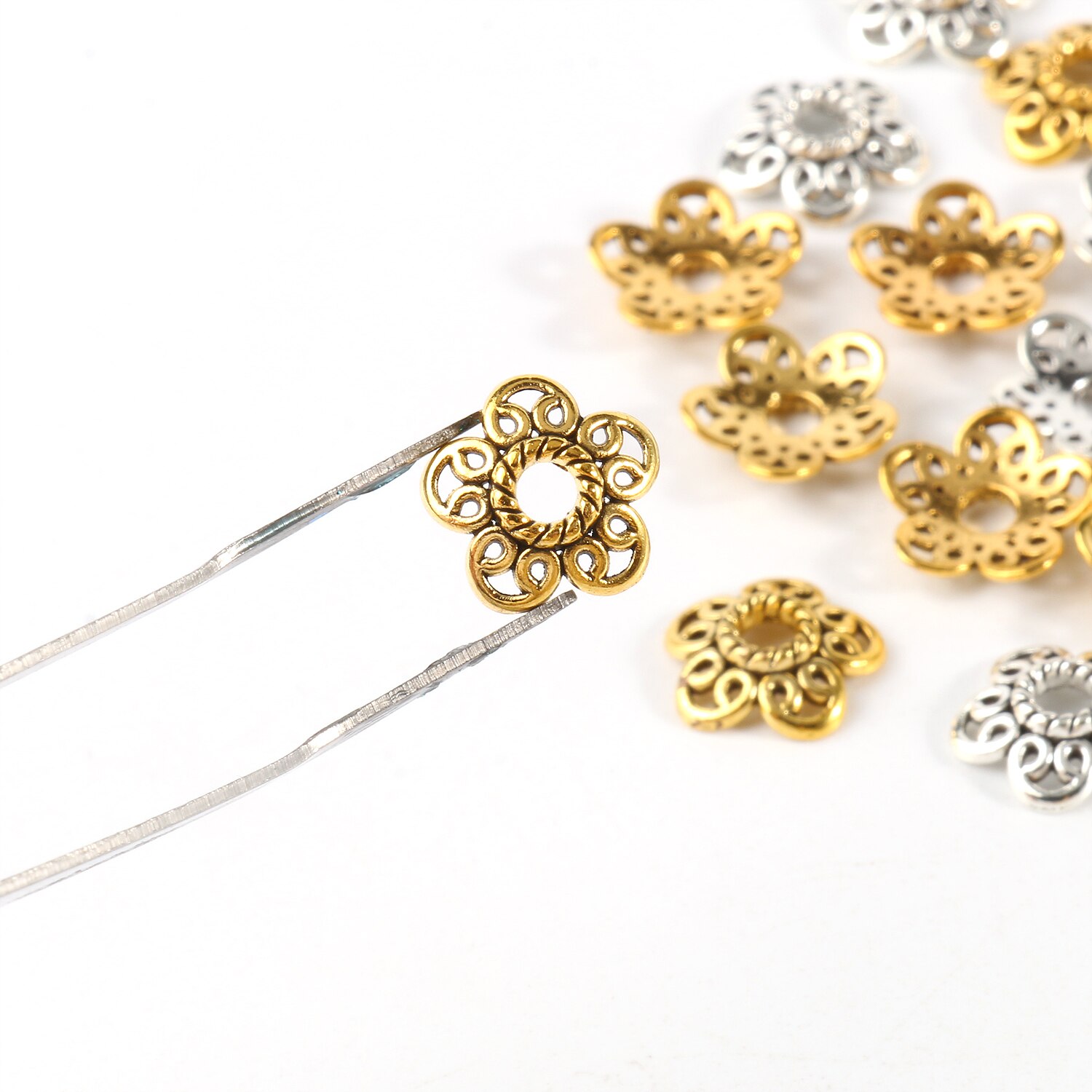Bouchons de perles de couleur argent tibétain, or Antique, embouts de fleurs, couture pour la fabrication de bijoux, accessoires de bricolage