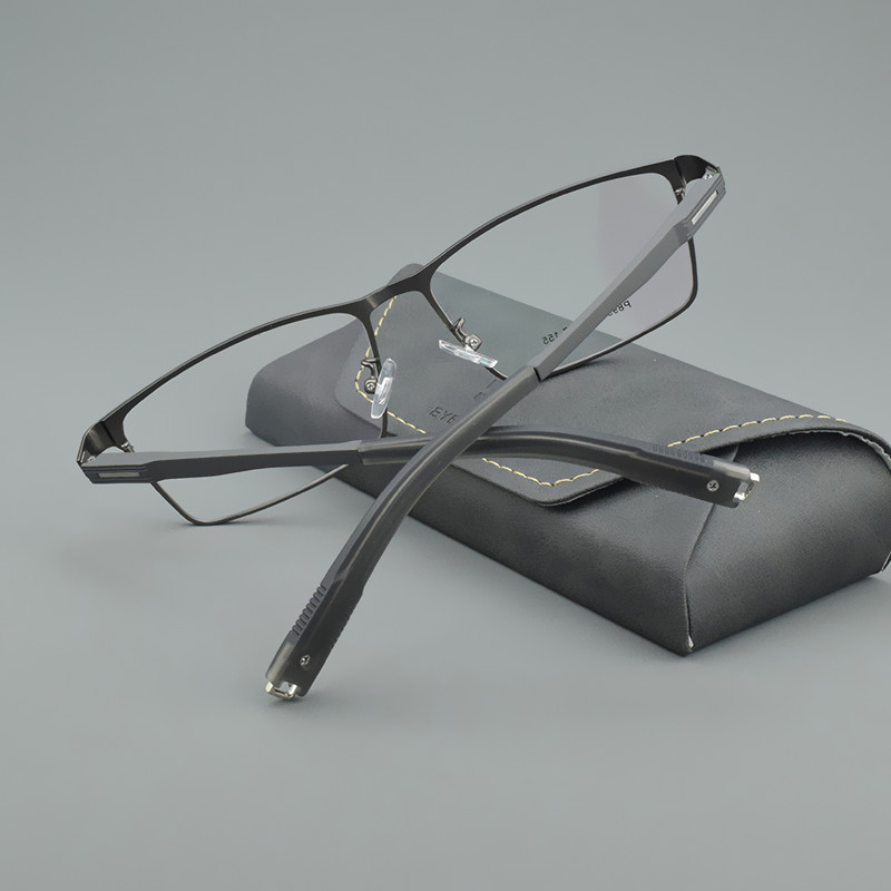 Brilleinnfatninger i titanlegering menn briller optiske briller med styrke butikk ansikt briller firkantet nærsynthet retro brille