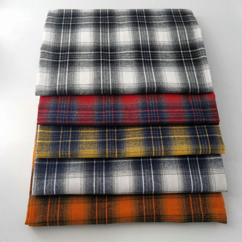 Harjattu Ruudullinen Kangas Metri - 100x145cm - Polyesteri/Puuvilla - Paita, Mekko, Hame