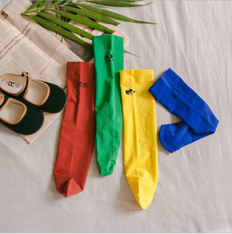 Estate bambini 3-8 anni animale velluto ultra-sottile ginocchio calzini del tubo rosso giallo blu verde colore della caramella calzini per bambini per bambini