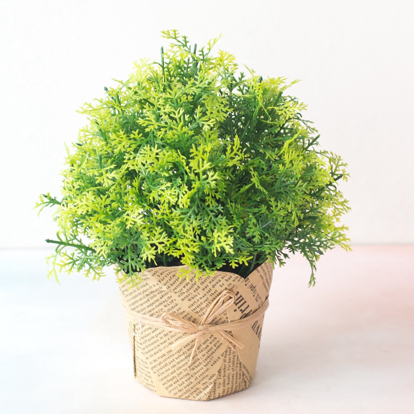 Kunstige grønne planter bonsai simulation plast lille træ potte plante potte ornamenter hjemmebord havedekoration 1 stk.: Xiao jue cao zp