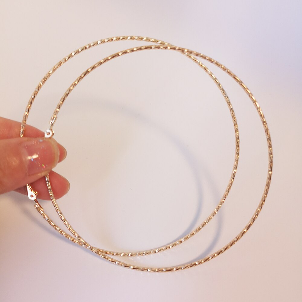 BLIJERY Glanzende Twisted Grote Hoepel Oorbellen voor Vrouwen Sieraden Basketbal Brincos Temperament Ronde Cirkel Oorbellen Boucles d'oreill: Silver Plated