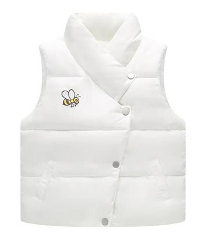 5 Chalecos Calentitos Para Lucir Con Faldas Y Pantalones En Otoño 2025