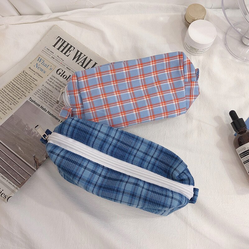 BM Style couleur rétro Plaid crayon sac grande capacité Portable fille cosmétique sac de rangement fournitures scolaires mignon papeterie