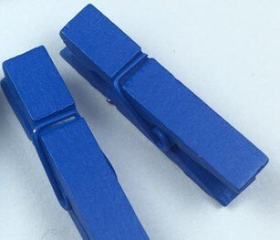 25mm/30mm/35mm/45mm/72mm træfarve /35mm farver spring træ klip tøjklemme håndværk ornament 1-50pc/ taske sort hvid tøj clips: 35mm blå 10pc