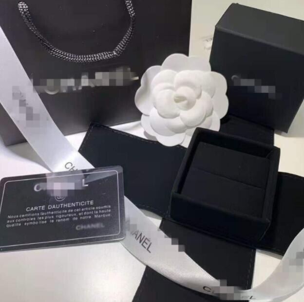 Jewelry Display Box - High Packaging Box - Showcase Props - Case & Display Type