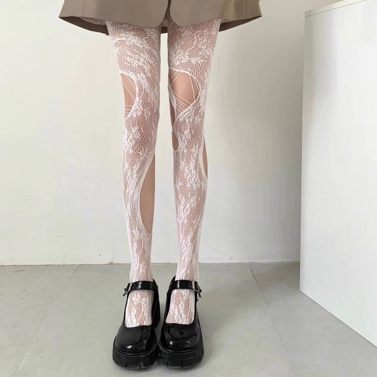 Nuevas medias bordadas de malla con lazo, pantimedias inferiores para mujer, medias sexis de nailon con lazo, medias caladas de estilo Punk a la: Plata