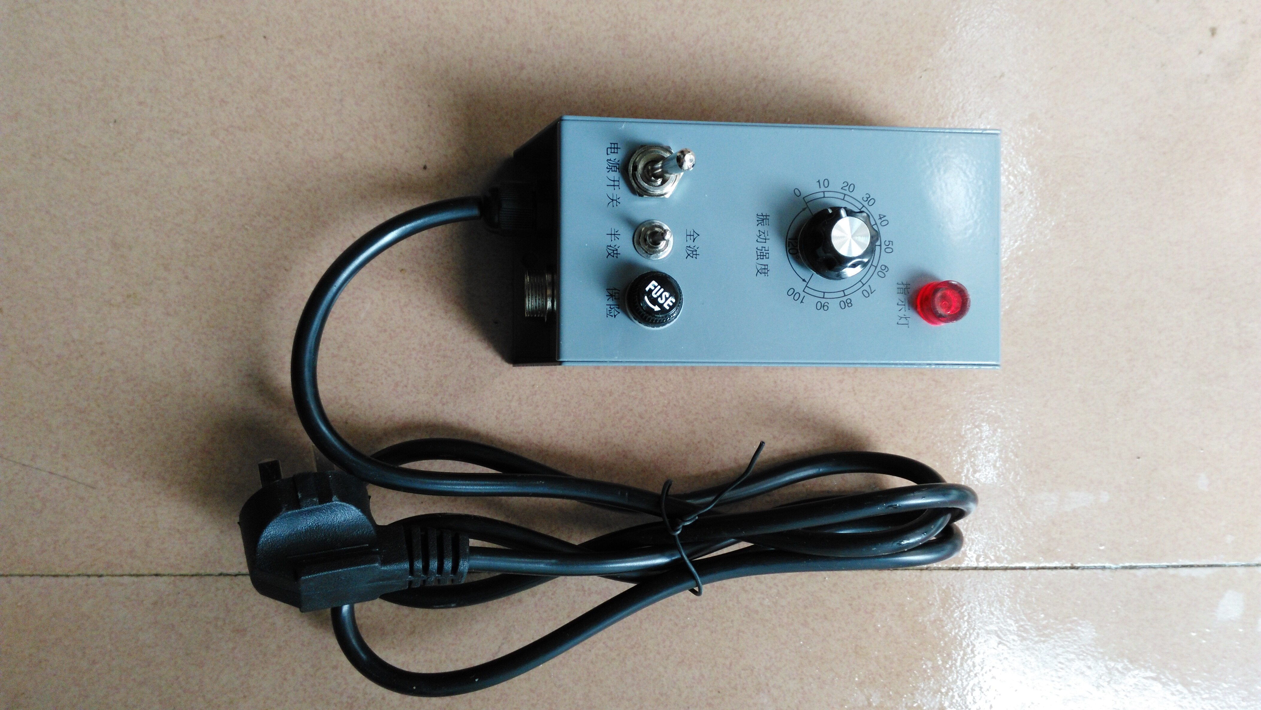 Supply trillingen disc controller, gewone elektromagnetische trillingen controller, ijzeren doos controller