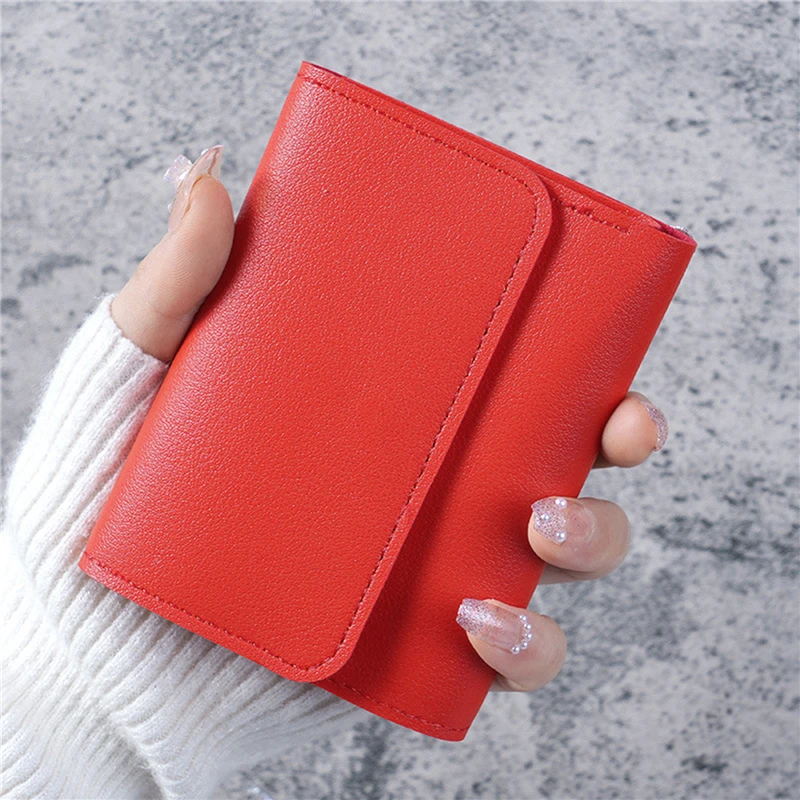 Cute PU Leather Short Wallet for Women Small Hasp Girl Credit Card Holder for Coin Purse Female Wallet Short Purse for Women: Red