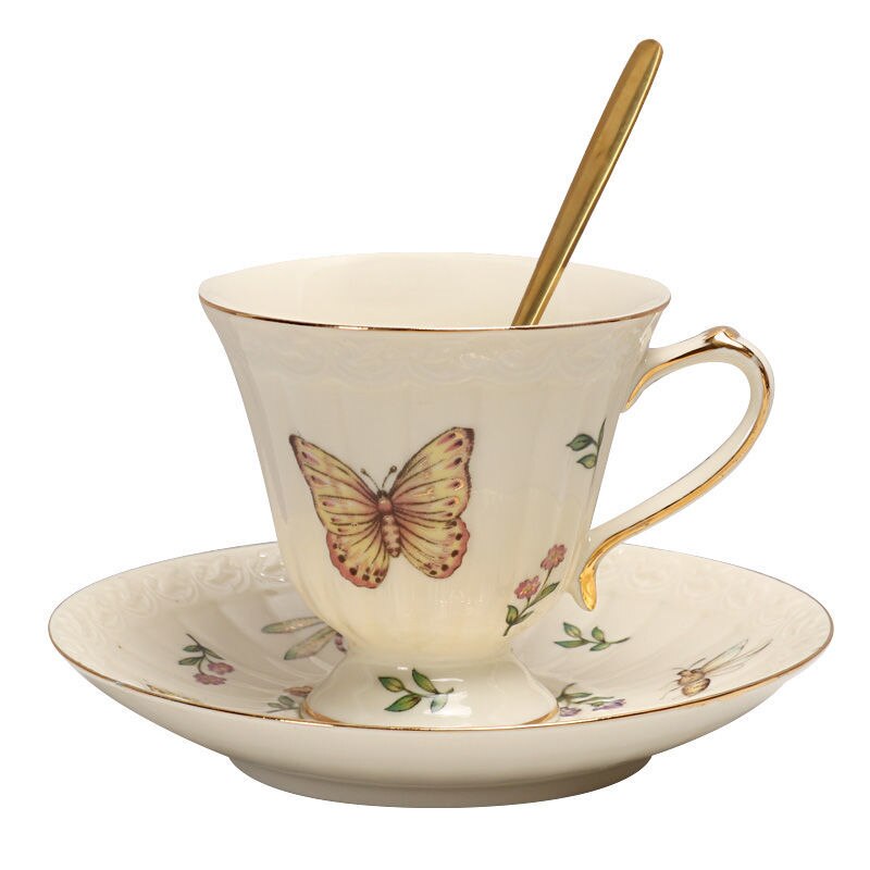 Butterfly Insect Pattern Coffee Set Europe Porcelain Tea Set 800ml Bone China Pot Ceramic Cup and Saucer Retro Luxury: 1 Cups 1 Saucer