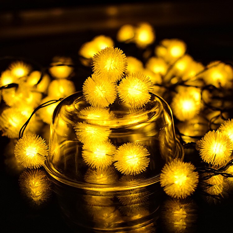 Pelsbold snebold 7m 50 led solar fairy guirlande led string lys udendørs have gård indretning gadebelysning jule solar lampe: Varm hvid