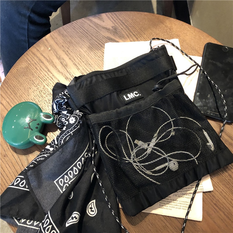 Harajuku Style Women Shoulder Bag Black Grid Small Messenger Bags for Girls Trendy Students Nylon Small Crossbody Bag