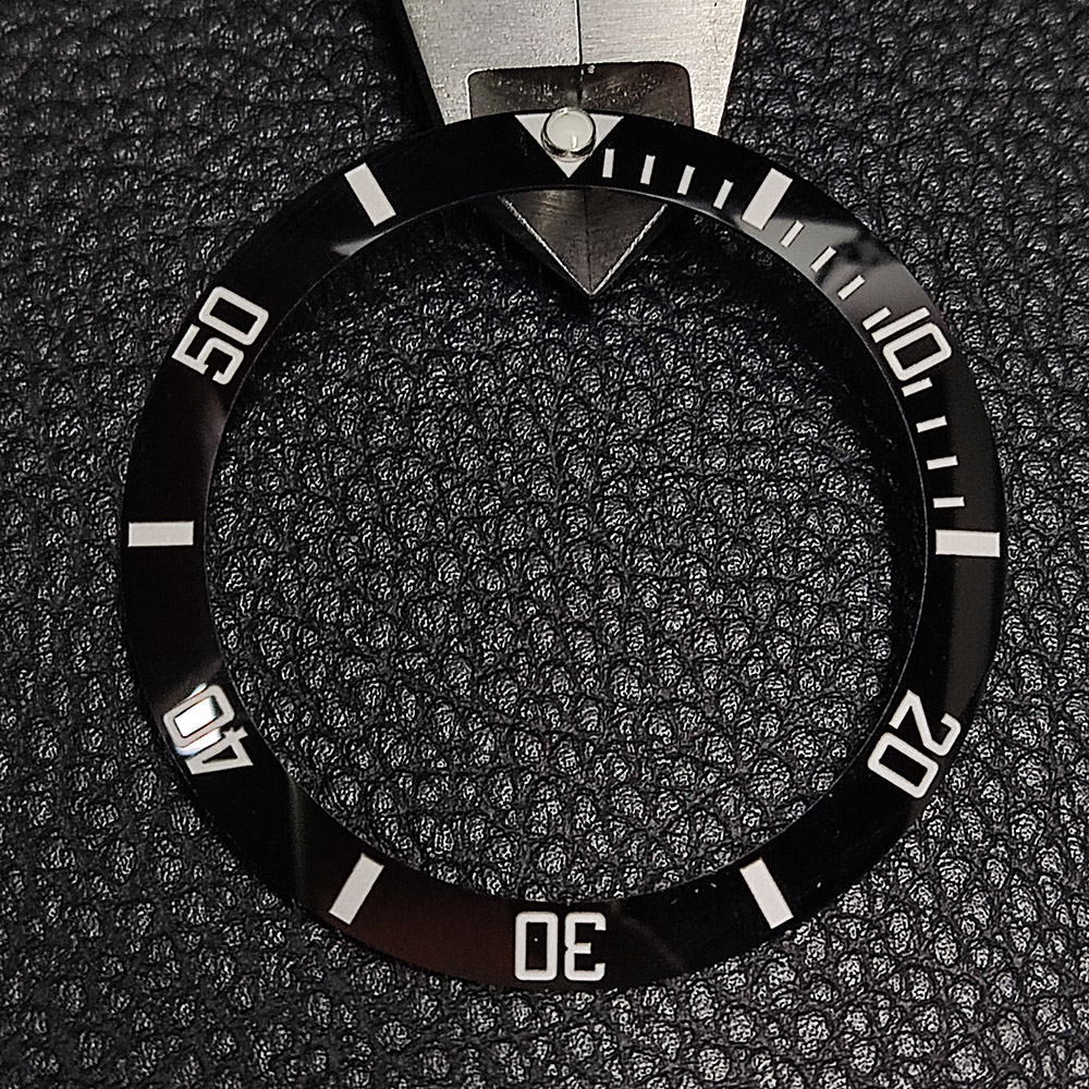 Schräge 38 mm Keramik Original hochwertige Uhrenlünetteneinsätze GMT Taucheruhr-Einsatz: Schwarz