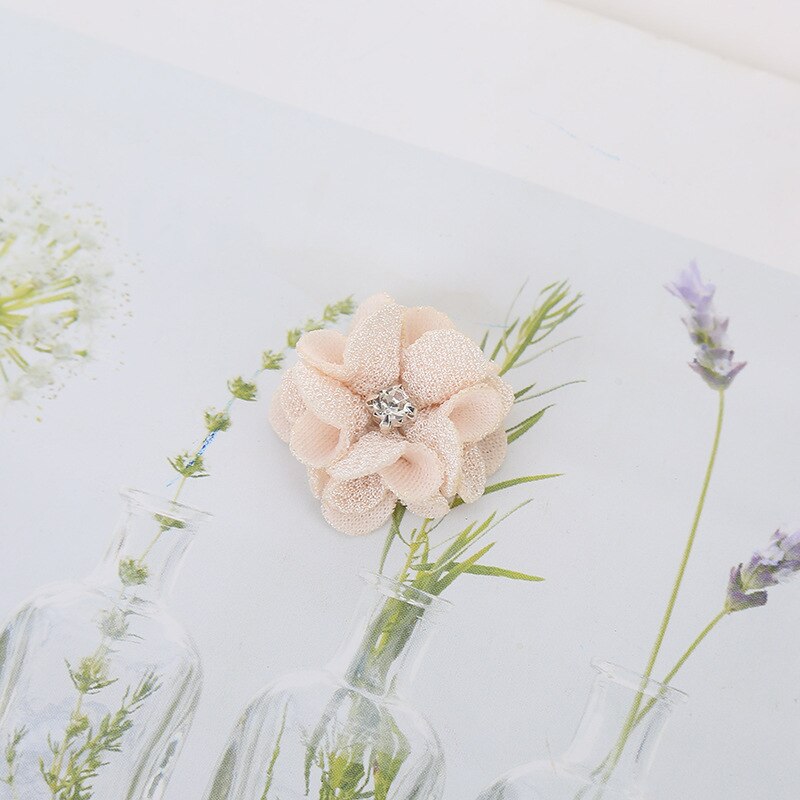 10 stks/partij Multi Kleuren Handgemaakte Kleine Stof Satijnen Bloemen met Rhinestone Applicaties Naaien Bruiloft Kleding Accessoires Bloemen: 8