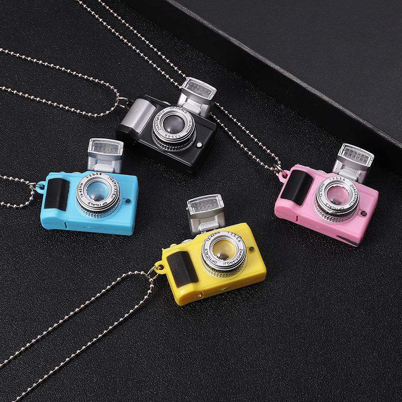 Simulazione creativa Kawaii Mini Camera LED Glow Sound Camera portachiavi collana pendente giocattoli regalo di compleanno