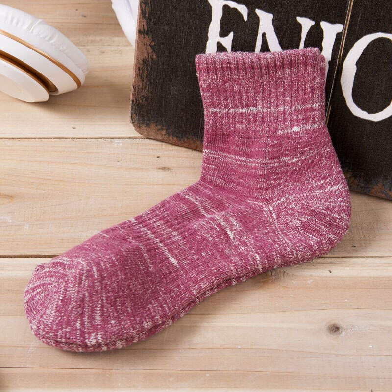 20 pairs Autumn Winter Sports Socks for women Cottom Thermal Retro Style Socks fit for Running Walking Cycling Socks: rose red