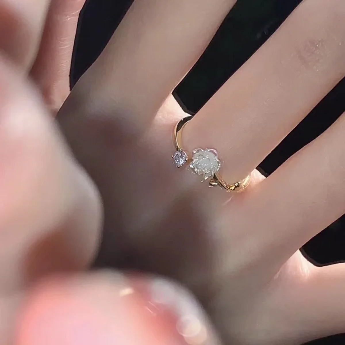 Luxe zirkonia bloemvormige ringen voor vrouwen, met kubieke zirkonia, roos, kersenbloesem en tulp, verstelbare vingerring, trouwsieraad.