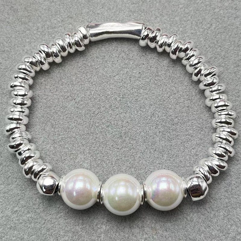 De best verkochte bedelarmband van in Europa in 2025, geschikt voor damessieraden: Hot Stamping