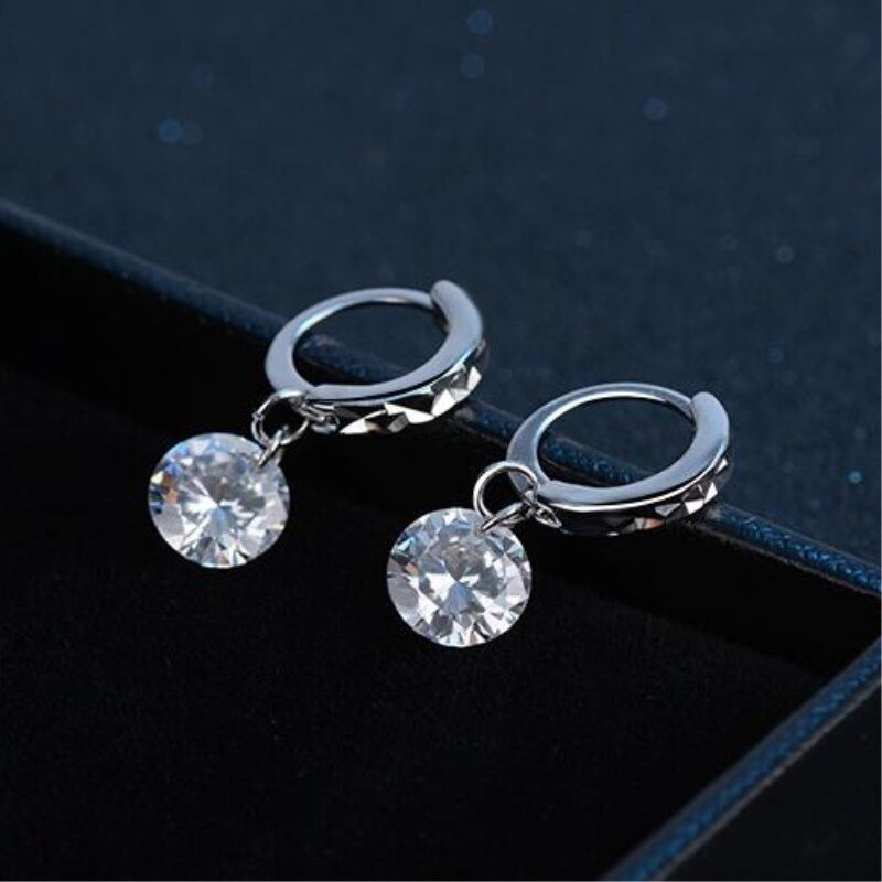 Freies Atmosphäbetreffend 925 Sterling Silber Überzogene verlieren Blitz Kristall Wilden Temperament Weibliche Baumeln Ohrringe SE296