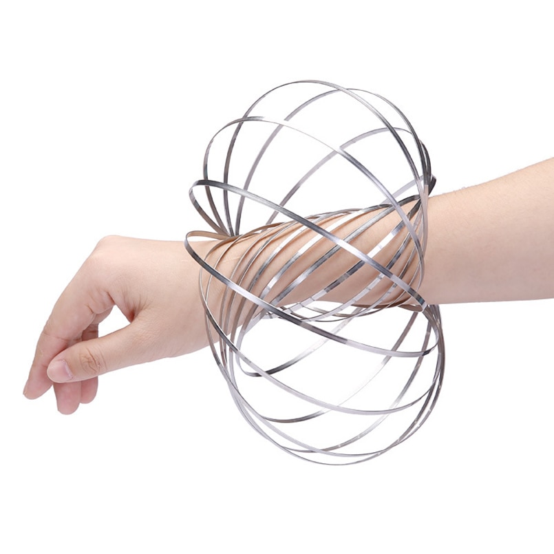 1Pcs Anti-Stress Magic Ring Toroflux Grappige Flow Ring Kinetische Lente Speelgoed Buiten Spel Intelligent Speelgoed Voor kinderen J0103