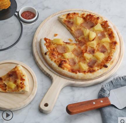 Pizzaplate av tre vestlig trepallskjæringe brødbrett heltre rund pizzatallerken