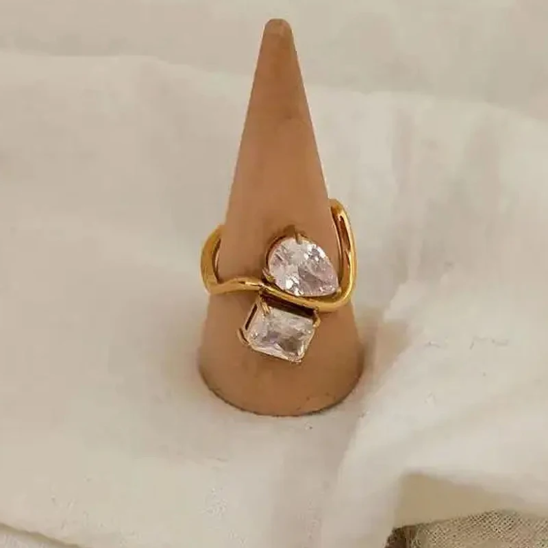 Anillos de acero inoxidable con circonita en forma de gota de agua brillante Vintage de PVD de alta gama para mujer joyería que no se decolora