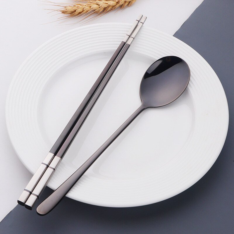 Hashi Silver 18/10 Stainless Steel Korean Chopstick and Spoon Set Dinnerware Black Dessert Spoon Long Handle Chop Sticks Set