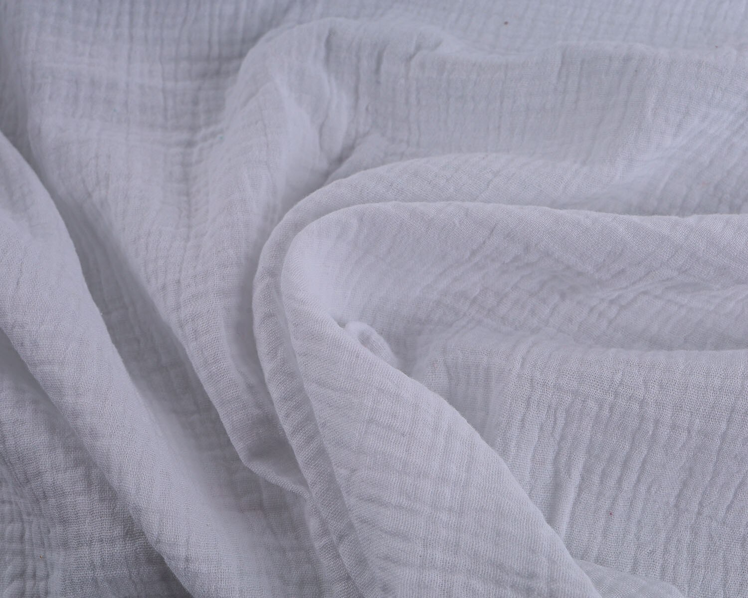 2-Layered Gauze Soft Crinkle Cotton Muslin Fabric 135x50cm - Sold By The Half Meter: White