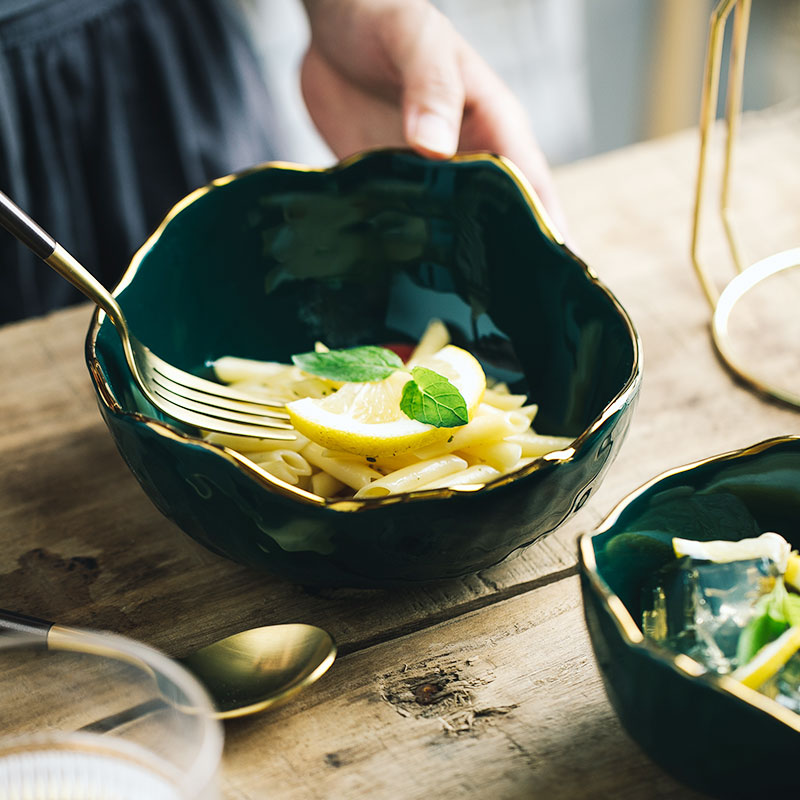 Emerald Green Keramische Goud Inlay Salade Fruitschaal Creatieve Snack Candy Biscuit Soep Westerse Voedsel Instant Noedels Kom Onregelmatige