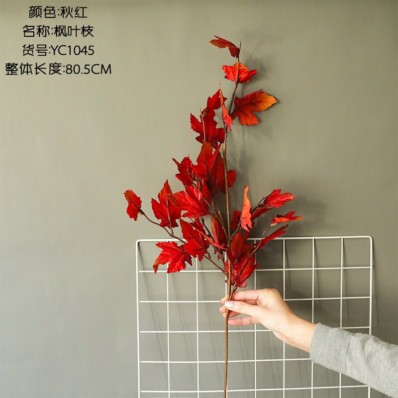 Foglie d'autunno ramo di albero di acero di seta ins vento pianta artificiale per la casa festa sbarra autunno decorazione fotografia puntelli: rosso